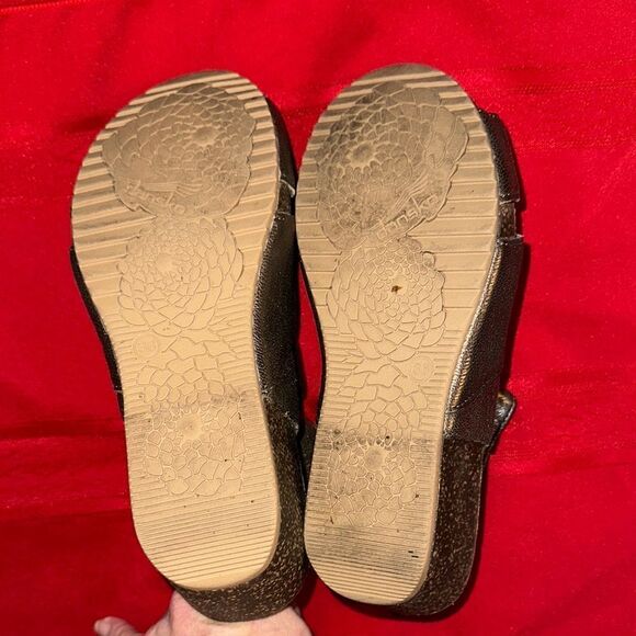 DANSKO Metallic Bronze Open-Toe Wedge Sandals Size 36 - Picture 9 of 11